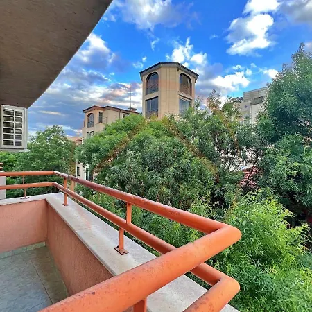 Tranquil Retreat In The Heart Of Sofia: 2br *