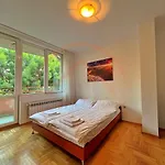 Tranquil Retreat In The Heart Of Sofia: 2br Apartment