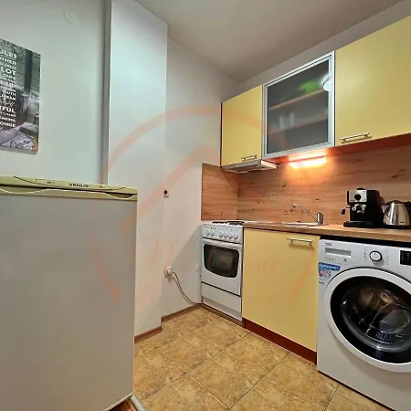 Tranquil Retreat In The Heart Of Sofia: 2br * Sofia