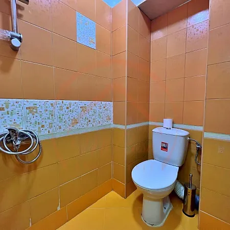 Tranquil Retreat In The Heart Of Sofia: 2br 아파트 소피아