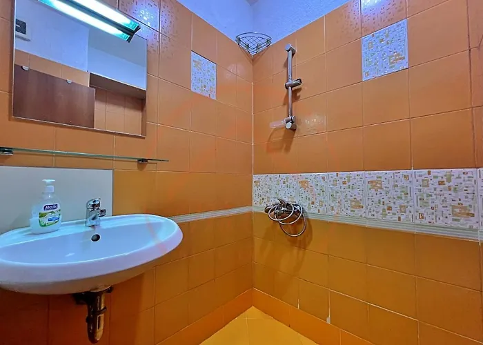 Tranquil Retreat In The Heart Of Sofia: 2br Sofia