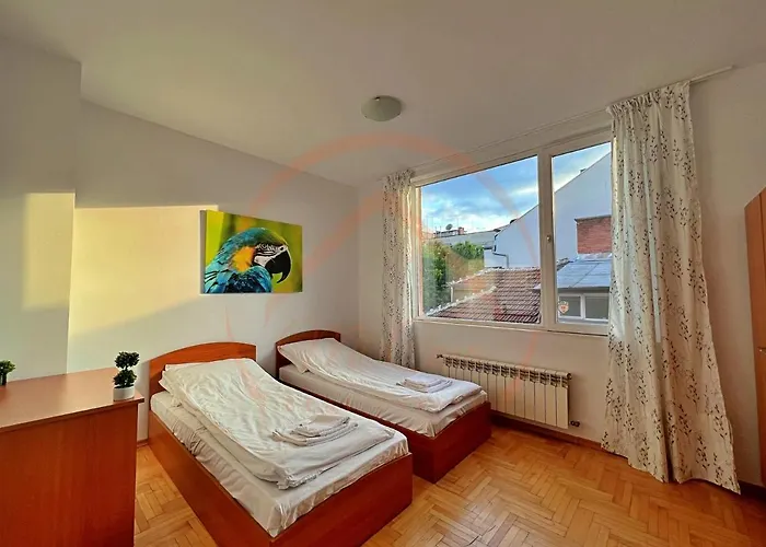 Appartamento Tranquil Retreat In The Heart Of Sofia: 2br